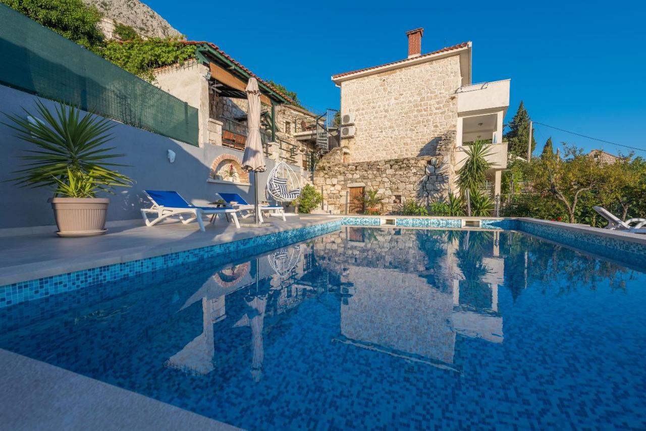 Vila Divna Podgora Luaran gambar