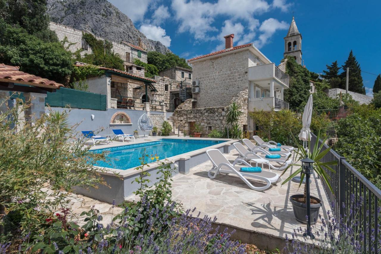 Vila Divna Podgora Luaran gambar