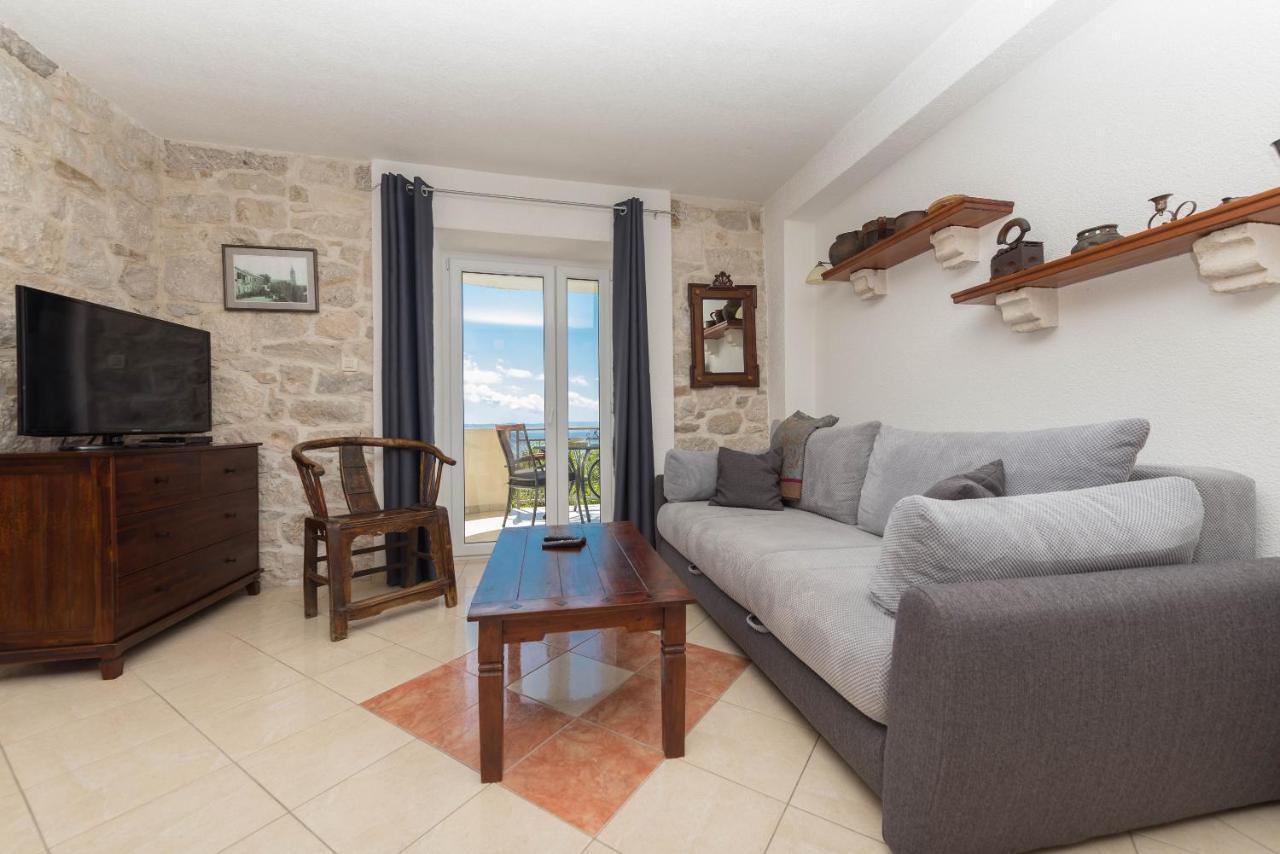 Vila Divna Podgora Luaran gambar