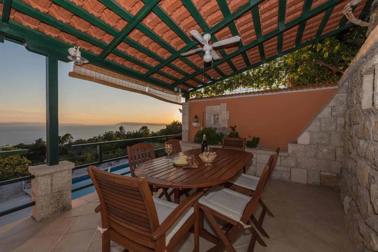 Vila Divna Podgora Luaran gambar